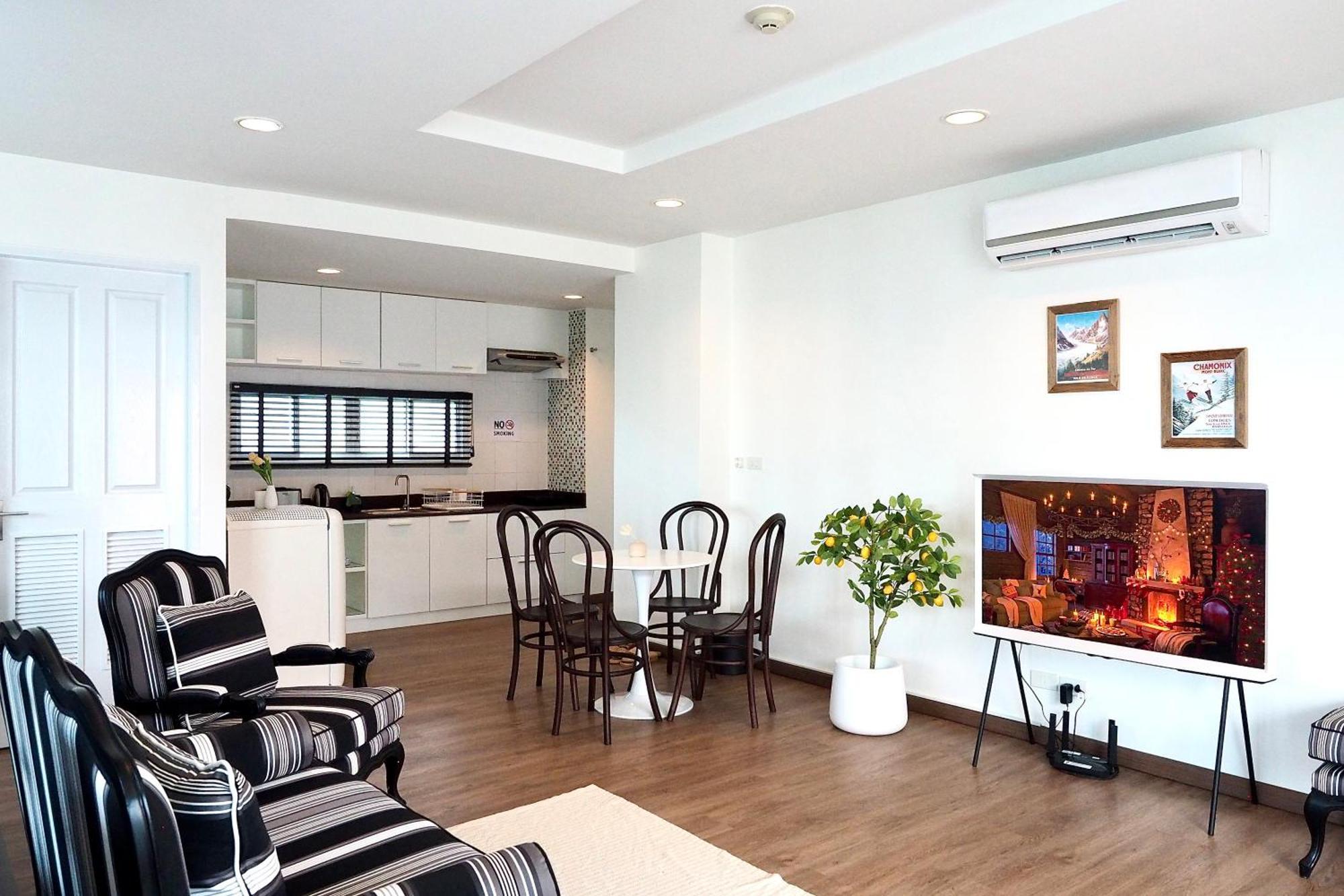 The Beach Bangsaen By Thanthita Next To Wonnapa Beach Free Disney Plus Εξωτερικό φωτογραφία