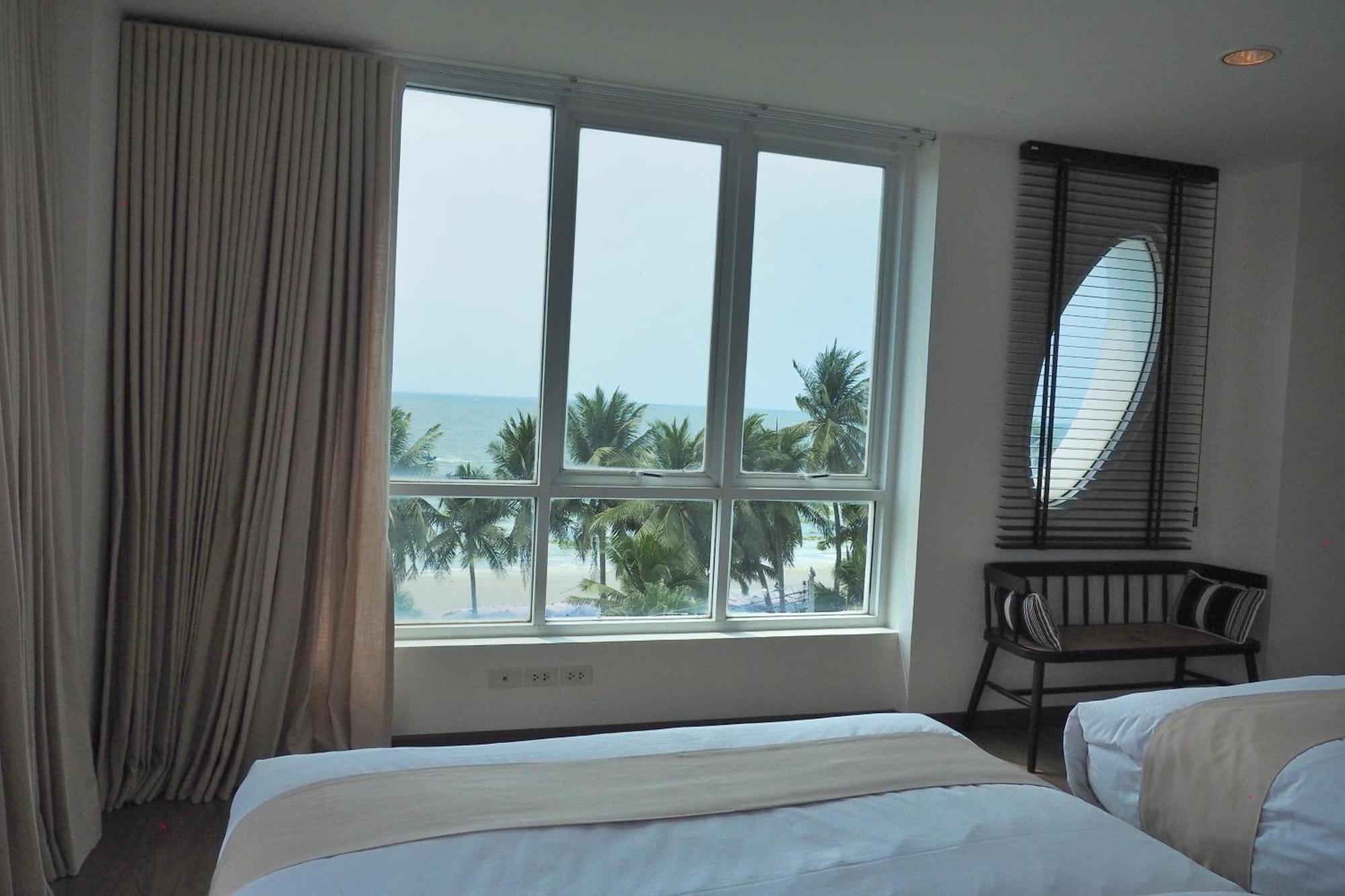 The Beach Bangsaen By Thanthita Next To Wonnapa Beach Free Disney Plus Εξωτερικό φωτογραφία