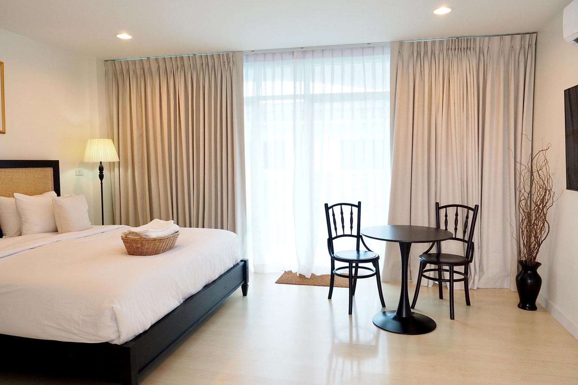 The Beach Bangsaen By Thanthita Next To Wonnapa Beach Free Disney Plus Εξωτερικό φωτογραφία