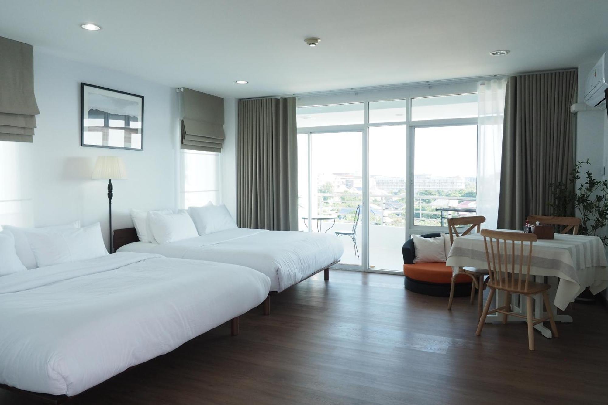 The Beach Bangsaen By Thanthita Next To Wonnapa Beach Free Disney Plus Εξωτερικό φωτογραφία
